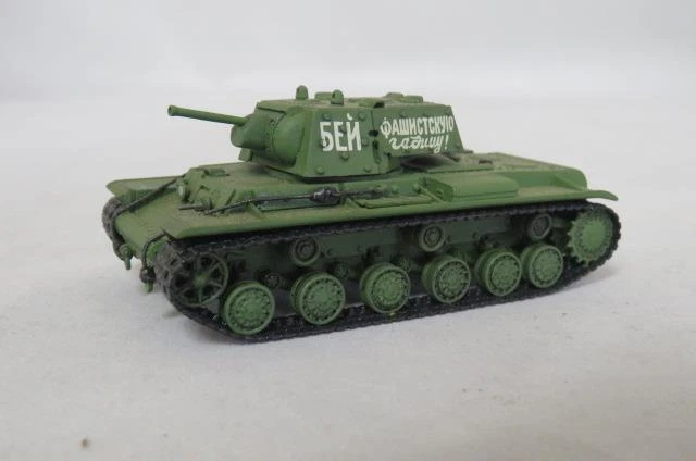 Hobby Master - Soviet Russian KV-1 Heavy Tank - 1:72 Diecast Tank (EX) - Image 3 of 4