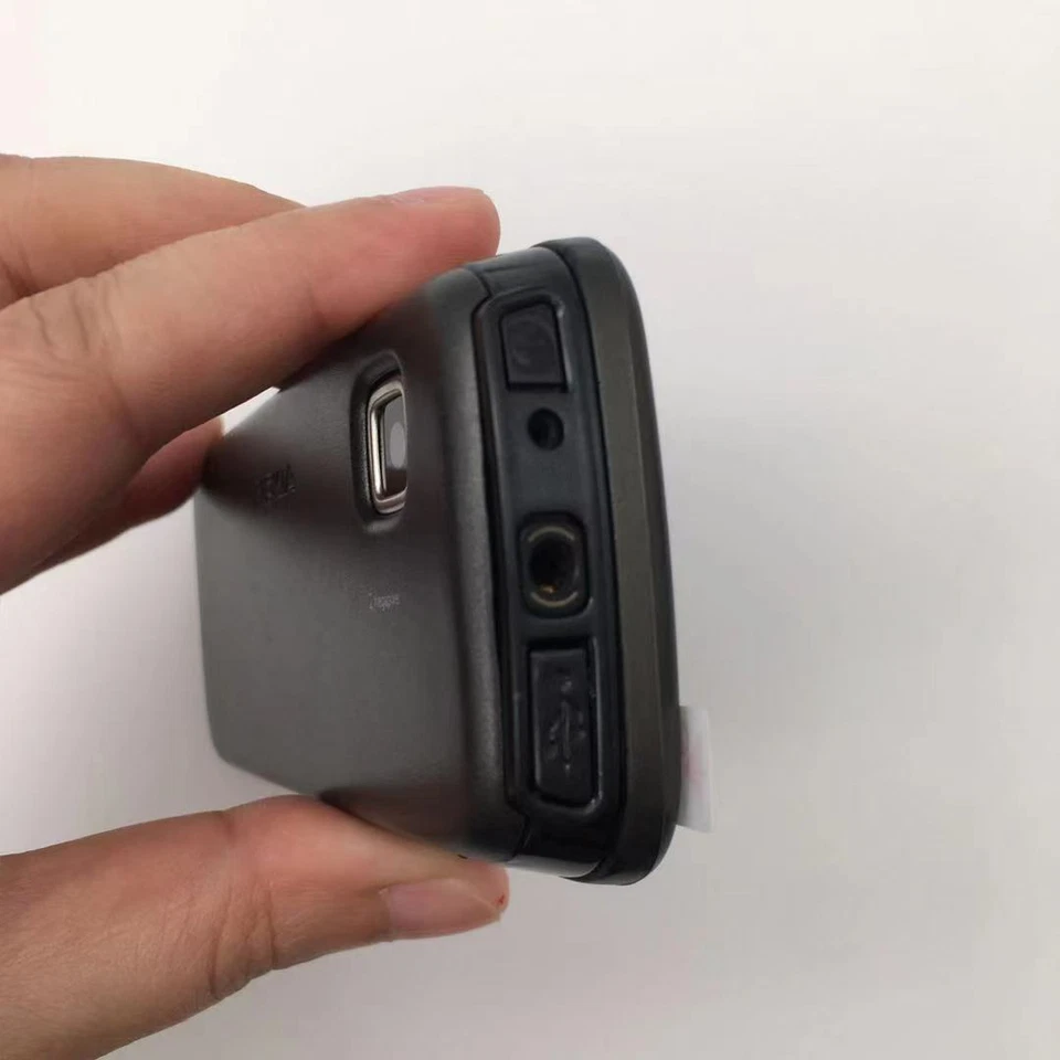 Nokia 5230  (Unlocked) Smartphone - Image 4 of 4