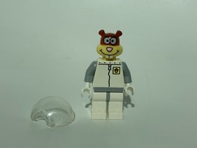 LEGO SpongeBob Minifigures Lot of 4 - 3816 Glove World Sandy Cheeks, SpongeBob,