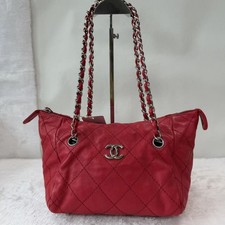 AUTH Chanel Vintage Red Grained Calf Interlocking Silver CC Chain Shoulder Bag
