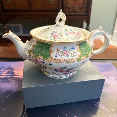 Mintons Cockatrice Pattern Chinoiserie Style Birds Floral Motifs Teapot 2.5 Cup