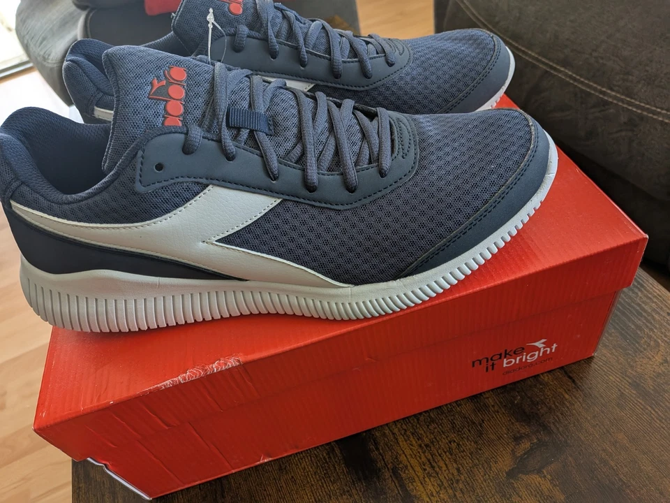 Diadora Laufschuhe Größe 45 - Bild 3 von 3