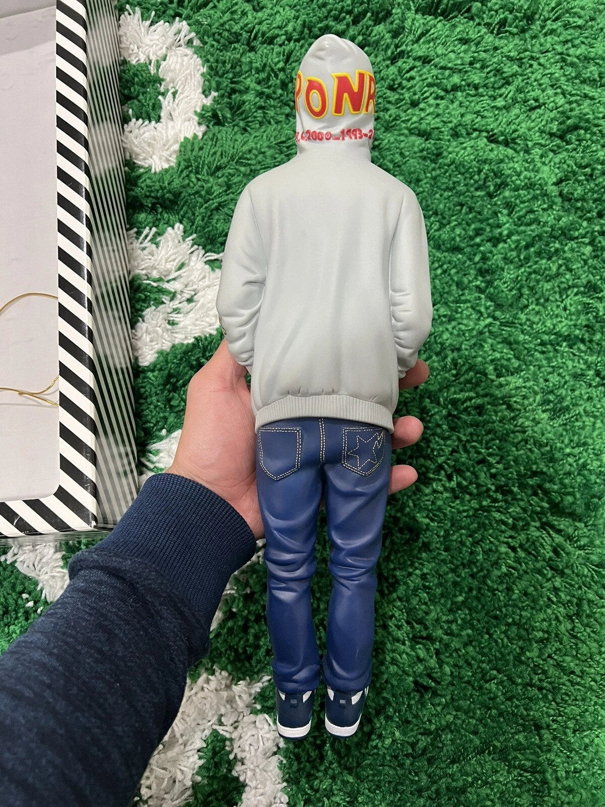 A BATHING APE (BAPE) Figurina con cappuccio squalo Bape Taiyaki ragazzi