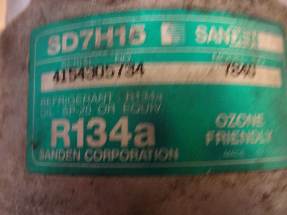 Ferrari 348 355 Mondial T - Compresor de aire acondicionado Sanden - P/N 157355 Foto 3 de 4