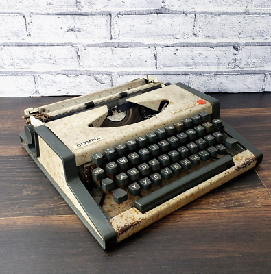 Original OLYMPIA Traveller de Luxe Old Collectible Suitcase