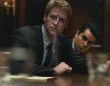 ARMIE HAMMER SIGNED 8X10 PHOTO THE SOCIAL NETWORK AUTHENTIC AUTOGRAPH COA