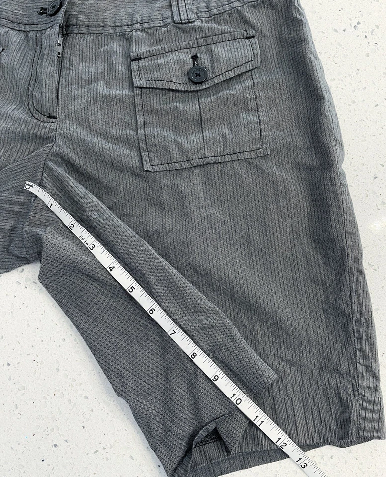 Женские серые шорты Michael Kors Cargo 10 - Изображение 2 из 4