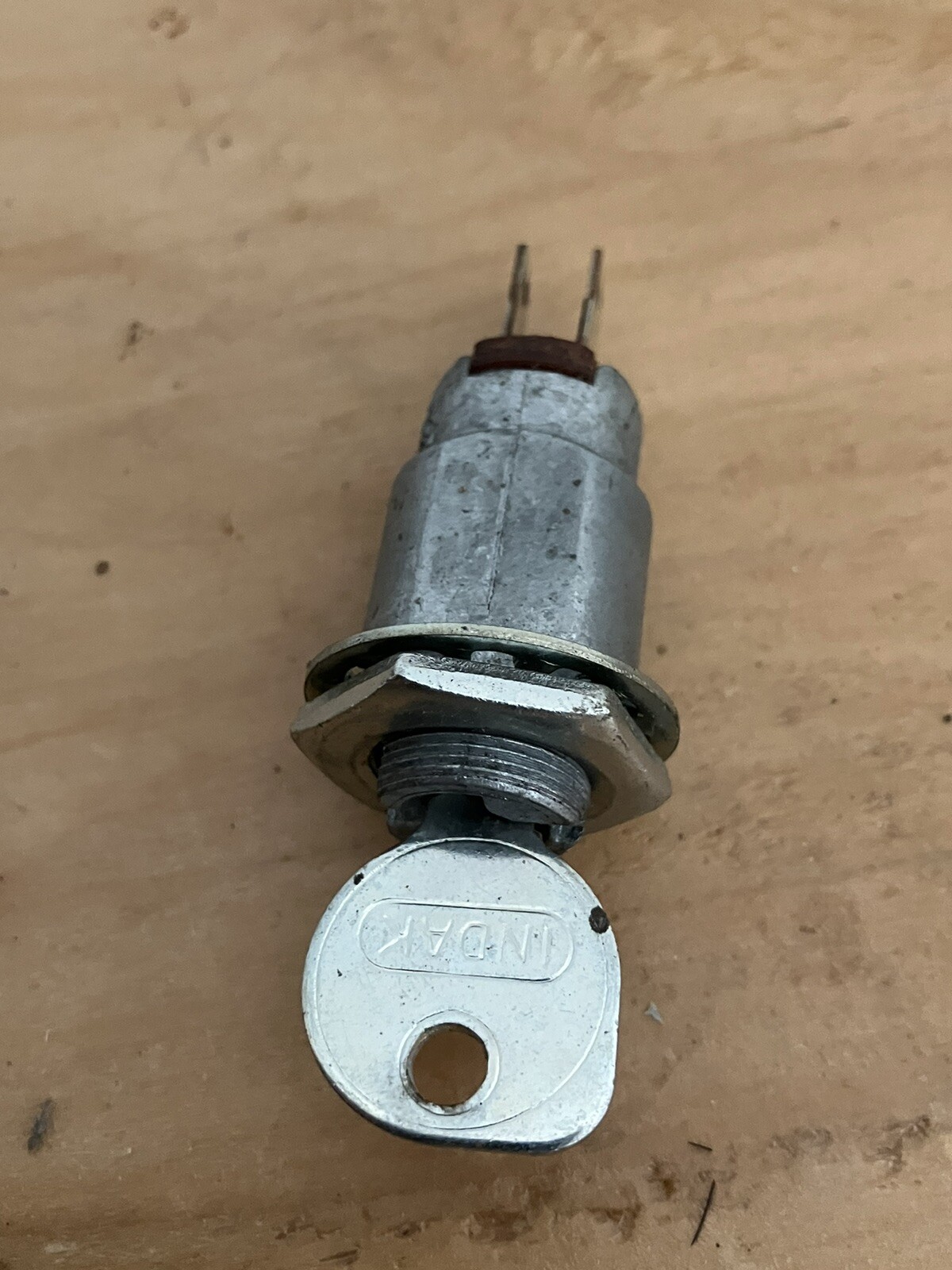 Indak Universal Replacement Ignition Switch With Key Part Q431 P | eBay