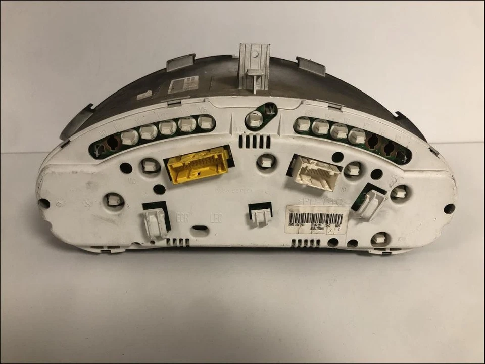 Compteur PEUGEOT 206 PHASE 1 6106Y7 - Photo 2/3