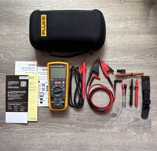 Fluke 1587 Digital FC True RMS Handheld Digital Insulation Multimeter Kit