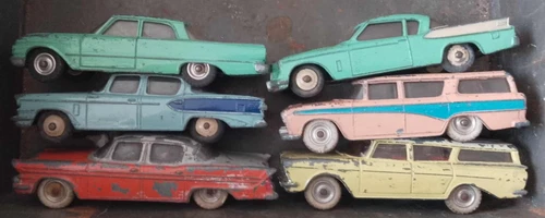ORIGINAL VINTAGE DIECAST DINKY TOY AMERICAN CAR LOT FORD FAIRLANE STUDEBAKER etc