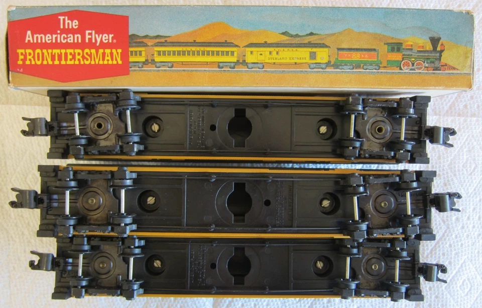 AMERICAN FLYER S 24720,24730,24740 FRONTIERSMAN PASS CARS-VERY NICE! $15 SHIP! - Image 4 of 4