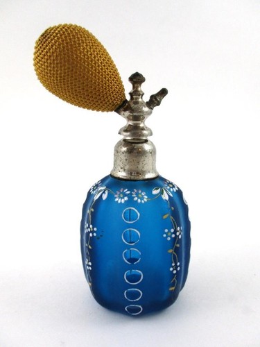 Antique PERFUME ATOMIZER - BLUE Satin BOHEMIAN Art Glass - hand painted ENAMEL - Picture 3 of 9