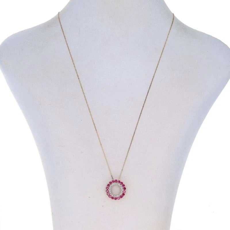 Or Jaune Lab-Created Rubis & Diamant Éternité Collier 18 " - 10k Rond 1.88ctw - Photo 2/4