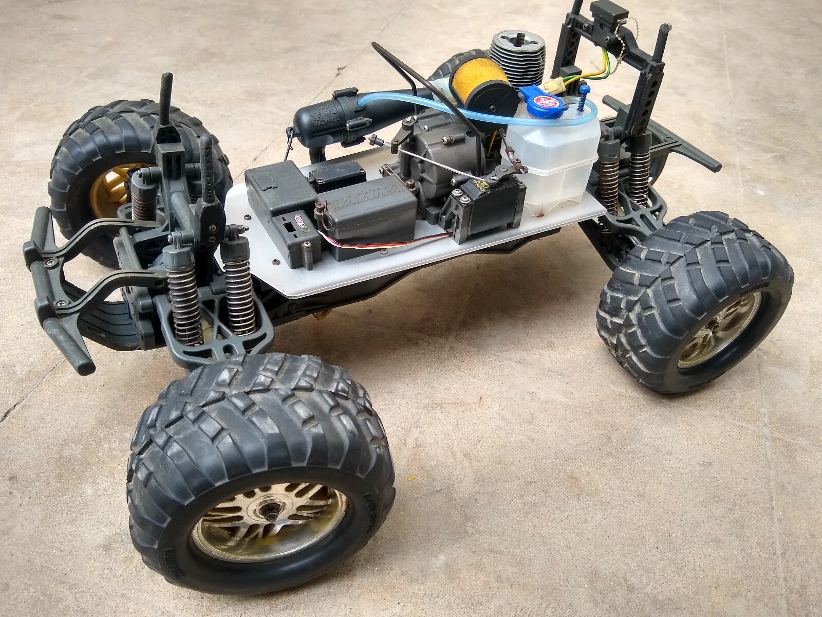 tnx tamiya nitro truck