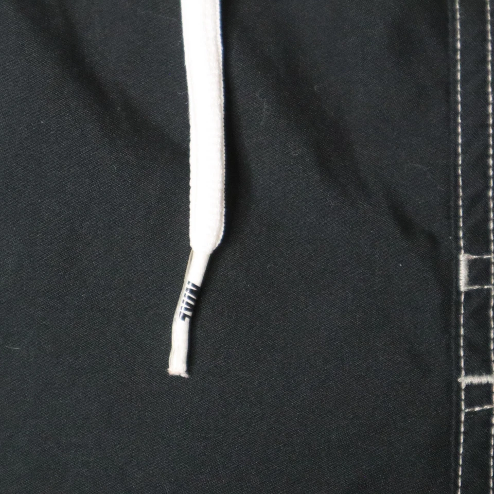 Bermuda de natação masculina vintage Nike XL 38 preta cinza etiqueta prata anos 90 bloco colorido Y2K - Imagem 4 de 4