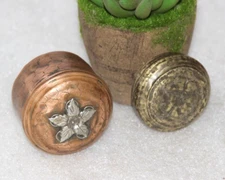 2PC Old Hand Crafted Silver Floral Work Brass South Indian Small Round Tikka Box