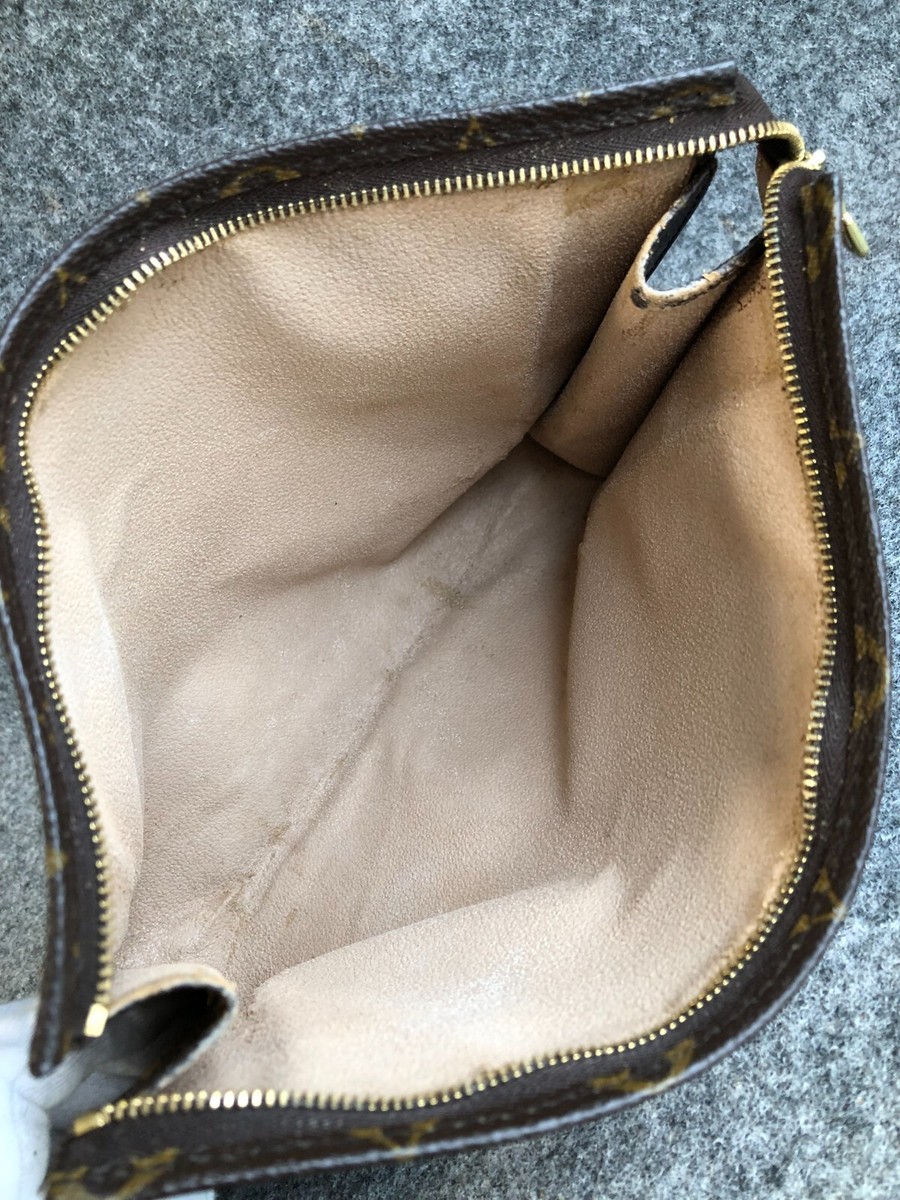 クラッチバッグ Louis Vuitton Toiletry Pouch 26 Monogram Brown M47542 Louis Vuitton Toiletry Pouch 26 Monogram Bag Handbag M47542