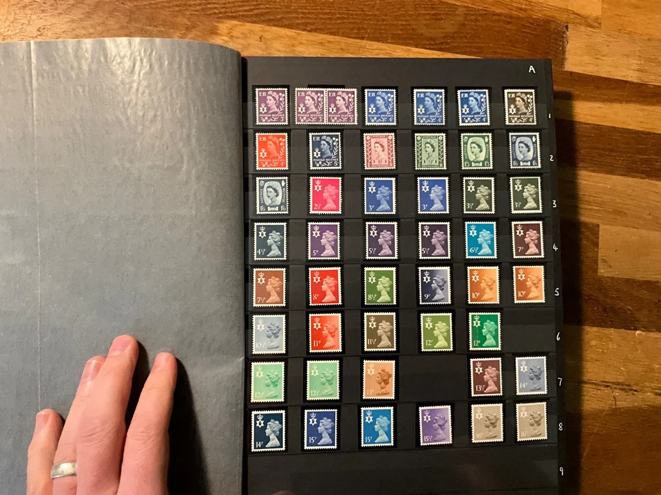 GB DEFINITIVO REGIONAL MNH como nuevo 680 sellos gran lote muchos 1er v111 Foto 2 de 4