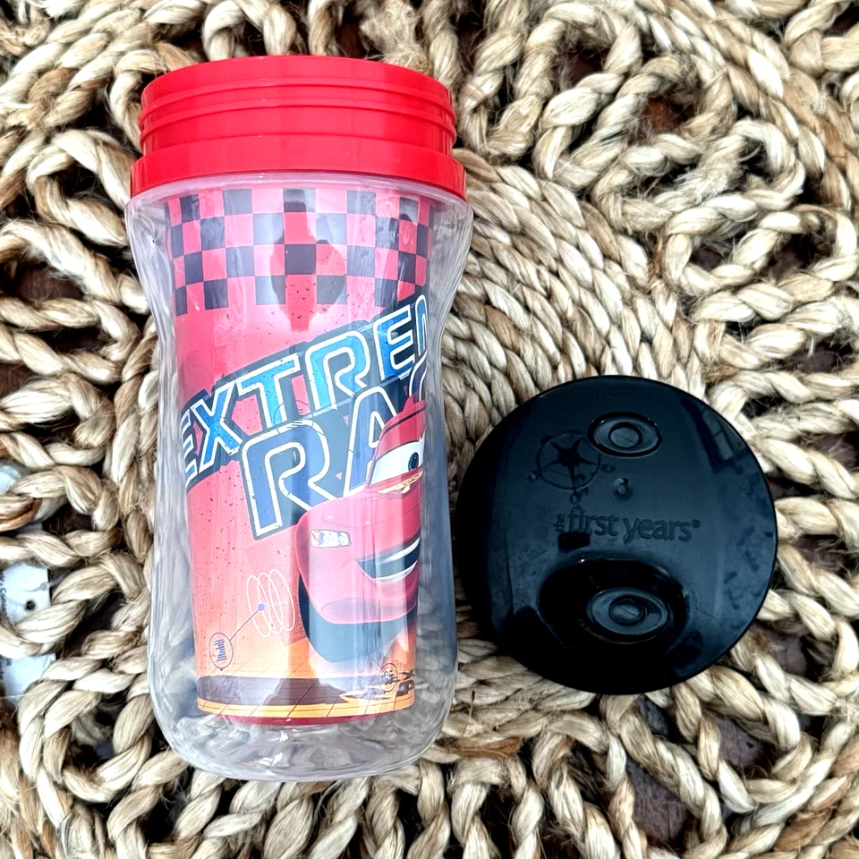 Disney Pixar Cars Lightning McQueen Sippy Cup The First Years Red Checker 10 oz Foto 2 de 4