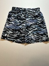 Under Armour Shorts Boys Small Blue Camo Shorts Quick Dry Summer Trunks Pockets