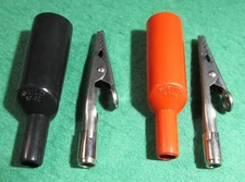 MUELLER  BU-60TBO 8-32 THREADED BARREL ALLIGATOR CLIPS W/BU-62 INSULATORS ASSM