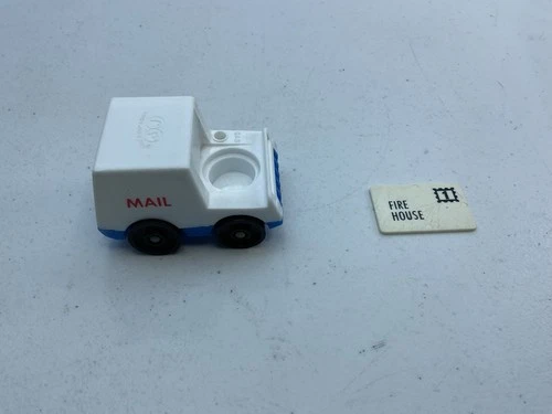 Vintage Fisher Price Little People Lot Mail Truck 1 Letter Post Office