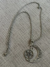 Pentacle Necklace Filigree Crescent Moon 20” Chain Halloween Witch
