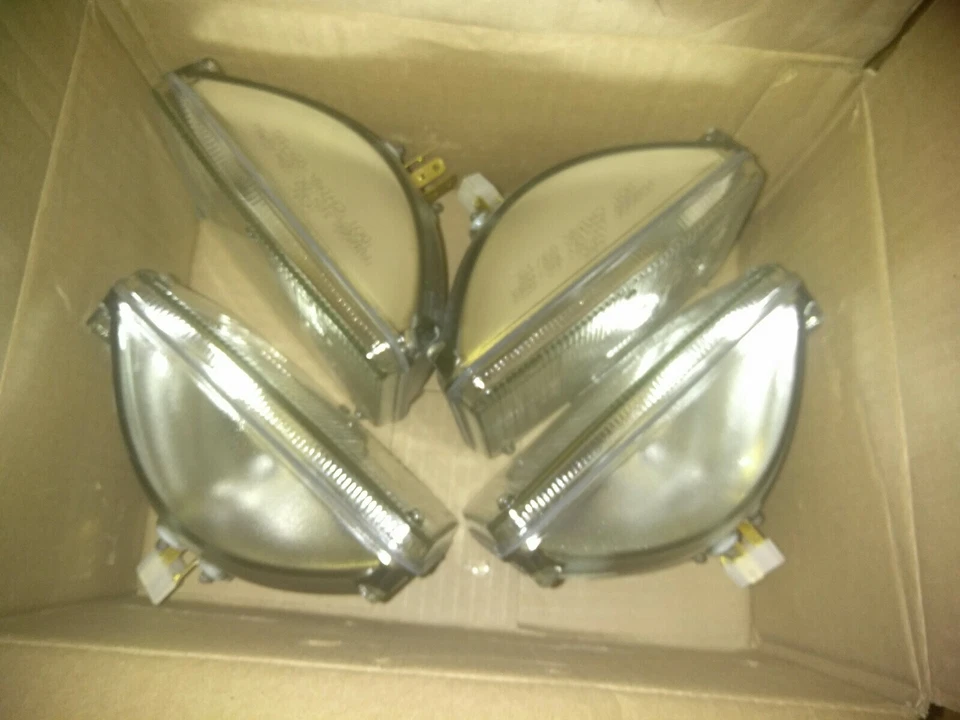 NOVA LÂMPADA DE FAROL ORIGINAL DO FABRICANTE Eiko-C/V H4666 - Imagem 2 de 2