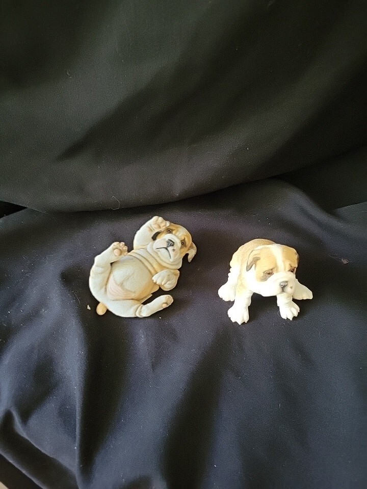 Set Of 2 Country Artists Discerning Bulldog Puppys Sitting & Lying