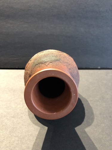 Vintage Chinese Terra Cotta Red Clay Yixing Vase Embossed Dragon - Picture 4 of 5
