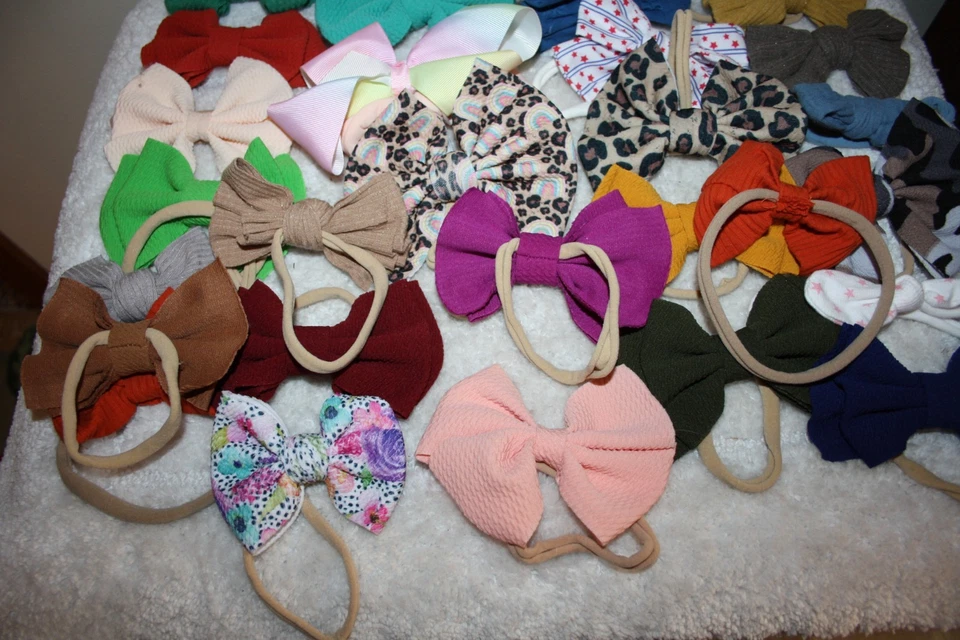 Lote de 30 Diadema con Lazo para Bebé Niña Pulgadas Banda de Nylon Multicolor Rosa Rojo Azul Usada en Excelente Condición - Imagen 4 de 4