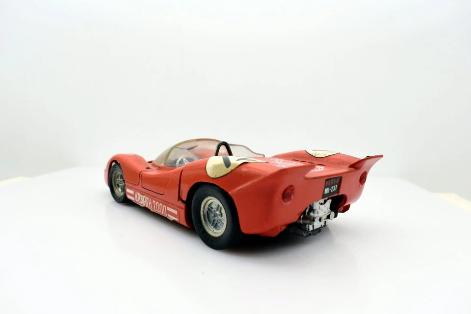 Modellino auto racing scala 1:25 Abarth 2000 N584 politoys diecast modellismo - Immagine 4 di 4