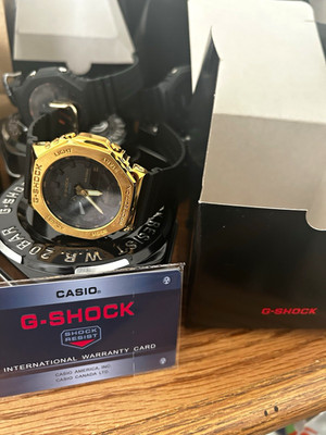 Casio G-SHOCK Shock-Resist Quartz Ana-Digi Gold/Black Resin Watch Box Papers