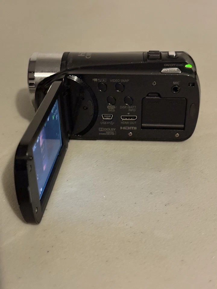 CANON Vixia HF R21 Digital Video Camera Camcorder - 20x / 32GB / Full HD TESTED - Image 2 of 4