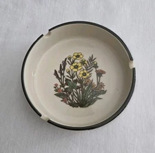 Vintage Floral Ashtray Retro Hippie Indoor Outdoor Boho Decor Wildflower