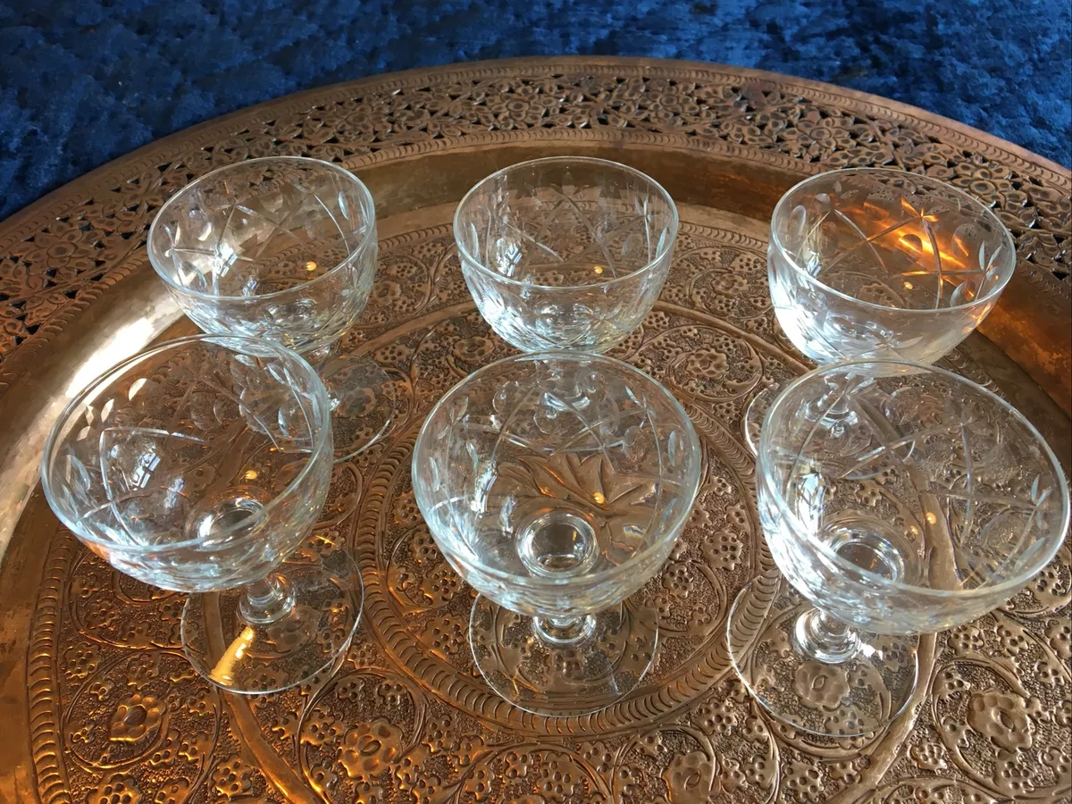 Dainty vintage cut crystal Liquor / Madeira dessert wine glass x 6 glasses