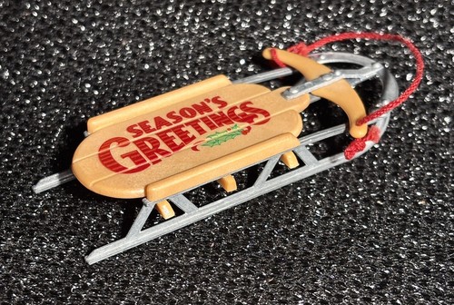 HALLMARK TRINEO ORNAMENTO 1984 - COMO NUEVO - Imagen 2 de 3