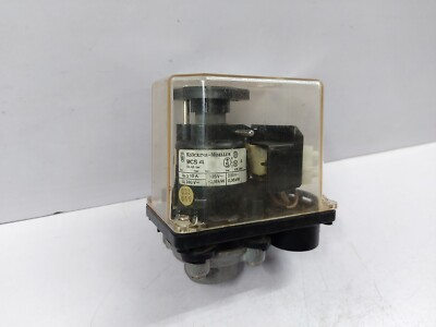 #ad Klockner Moeller MCS4 Pressure Switch 4.5Bar 10A 380V $138.60