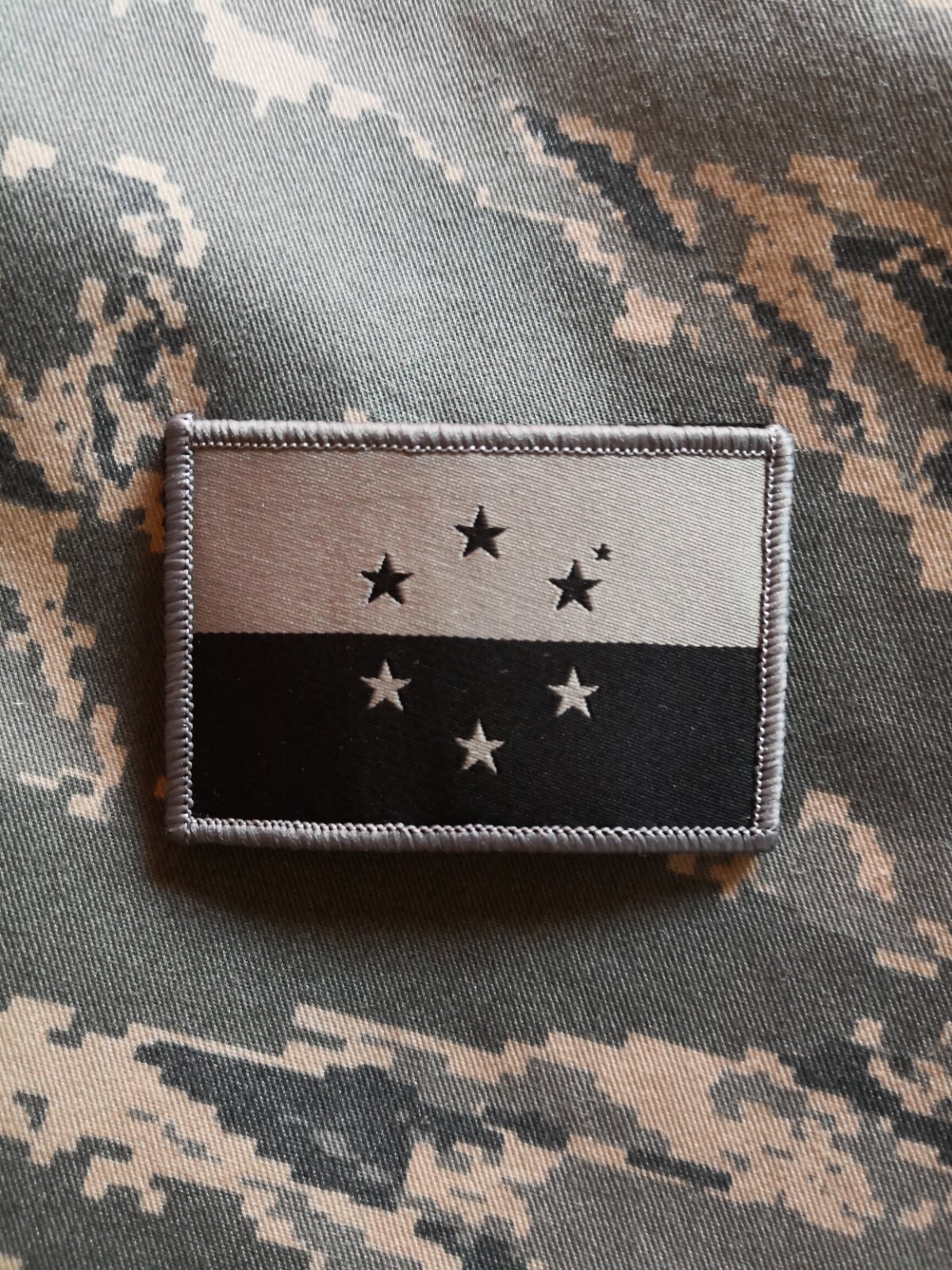 Picture 1 of 1