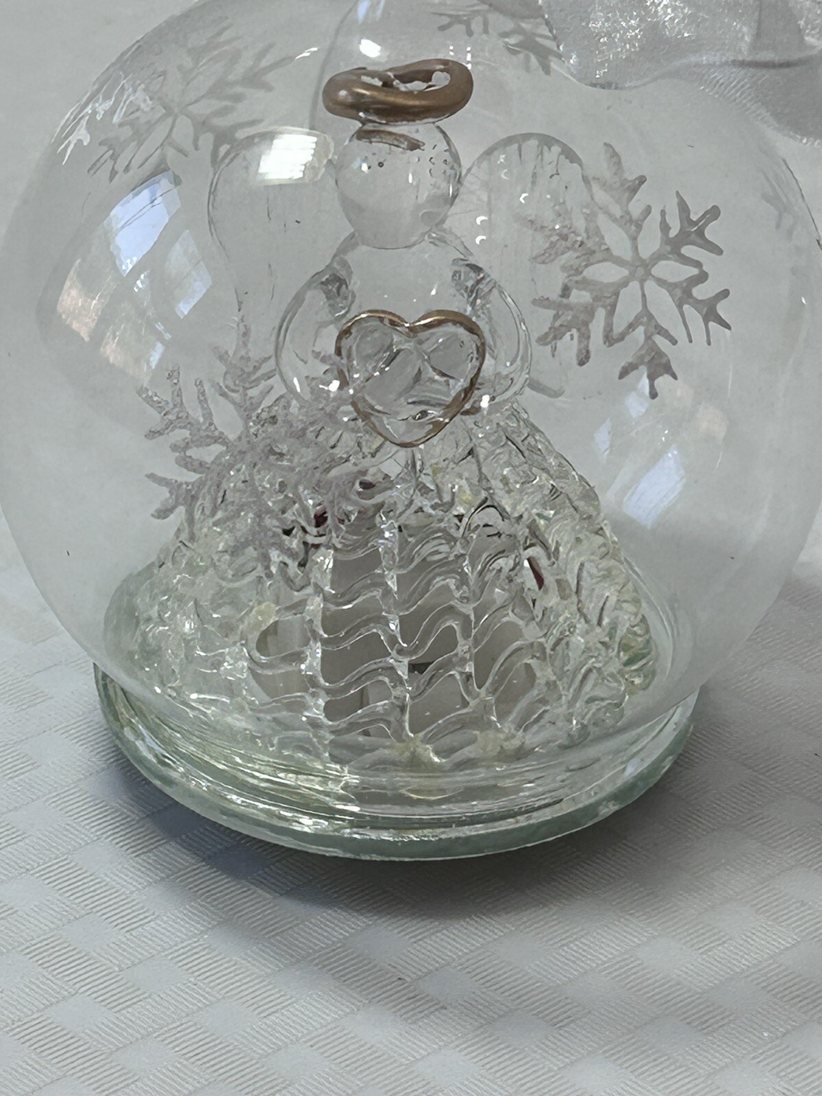 3.5” Glass Dome Light Up Christmas Angel W/ Heart Ornament Snowflake Etchings 