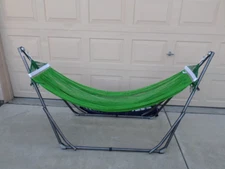 indoor/outdoor adult Hammock swingbed with metal frame for adult up to 72" green