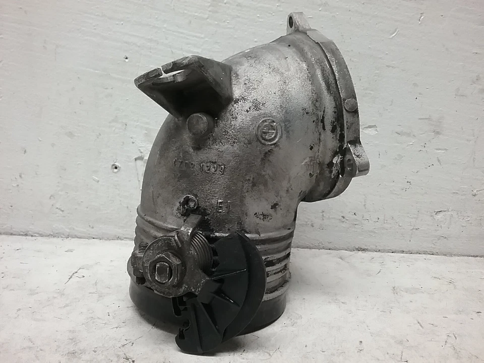 1993-1998 BMW 740IL Throttle Body Intake Tube 17021229 - Image 3 of 4