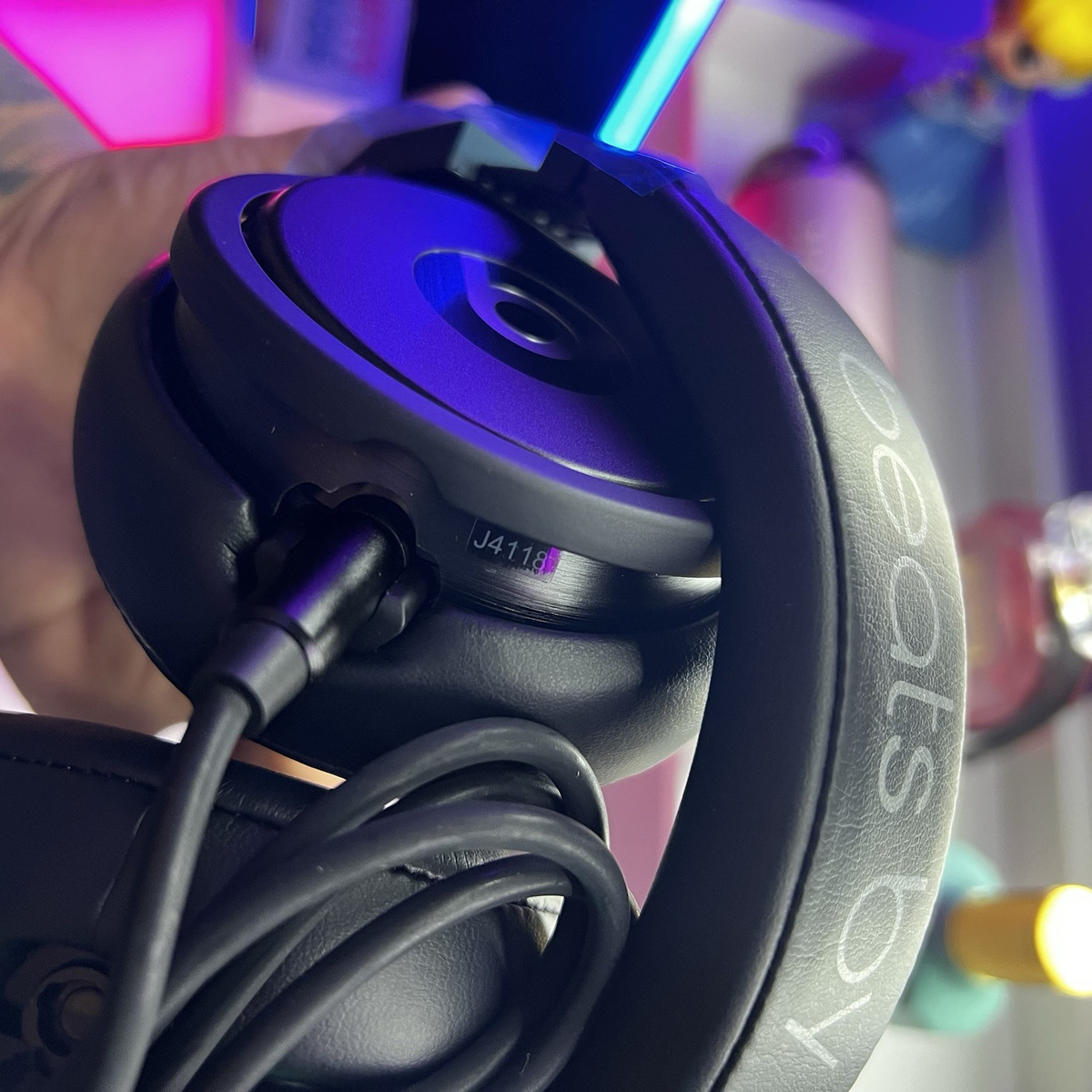 Beats by Dr. Dre Pro Over the Ear Wired Headphones - Black Beats by Dr. Dre Pro Over the Ear Wired Headphones - Black