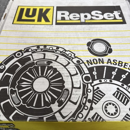 Clutch Kit fits Datsun 510,521 1.6,610,620 & 411- LUK Cover, Disc, Bearings - Picture 1 of 6