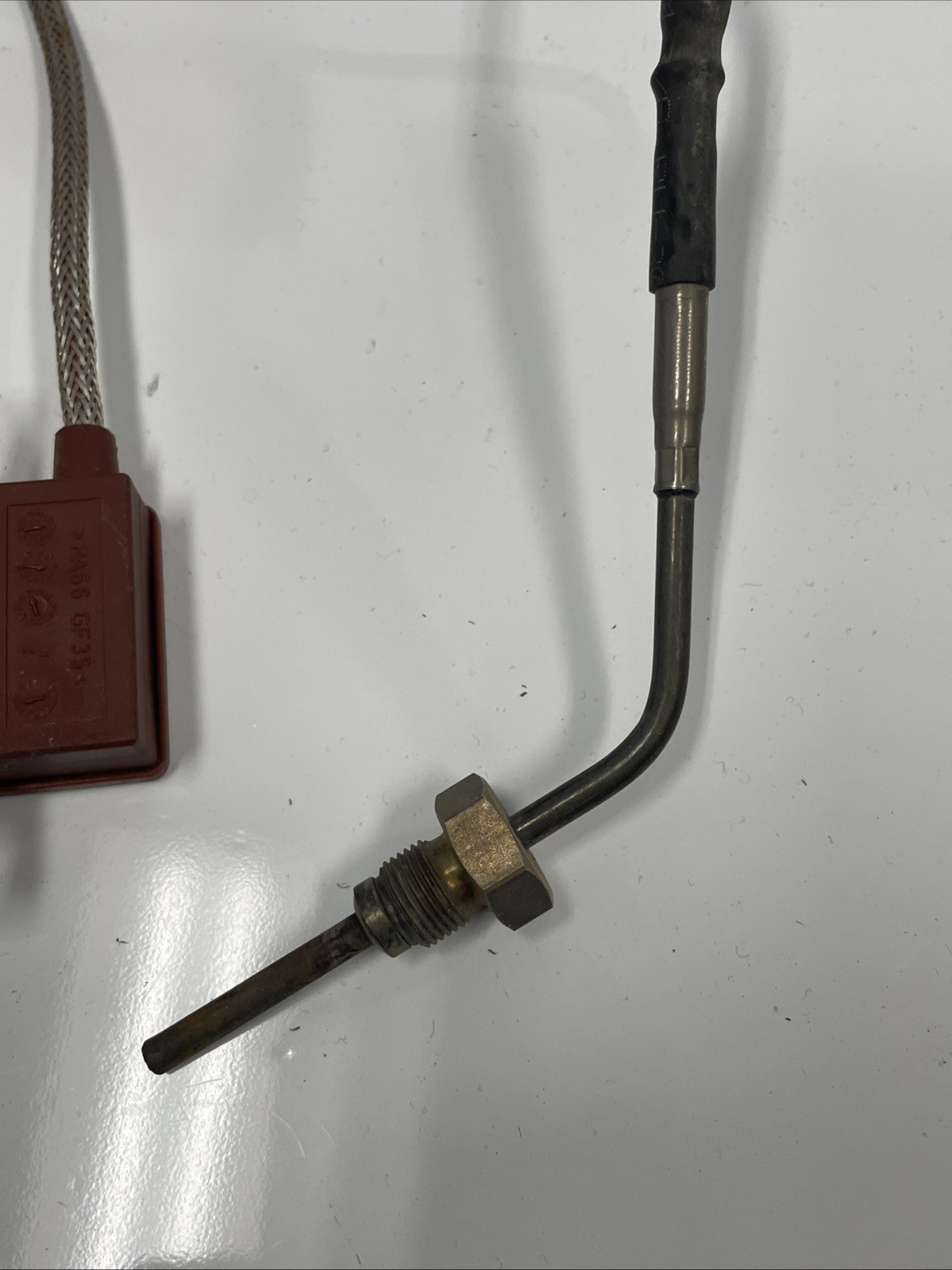 Bentley Continental W12 OEM Left EGT Exhaust Gas Temperature Sensor 07C919529E