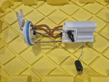 12-19 Can Am Spyder Roadster RT Limited Petrol Gas Fuel Pump Assembly 709000088