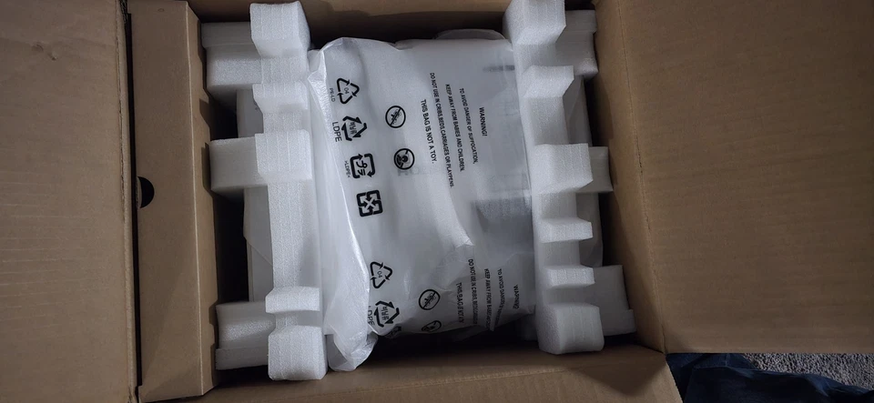 RICHOH PJ WXL4541 Short Throw Laser Projector. In Original Box. Tested And Works - Image 2 of 4