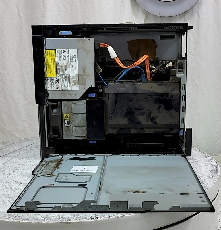 DELL OPTIPLEX 960 DCCY1F Desktop INTEL CORE2 DUO E8600 3.3GHz 1GB SEE NOTES - Image 4 of 4