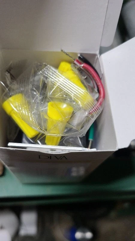 Lutron Diva 3-Speed Fan Control, Single-Pole/3-Way, DVFSQ-F-WH, White - Image 2 of 4